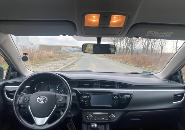Toyota Corolla cena 50900 przebieg: 163000, rok produkcji 2015 z Opole małe 7